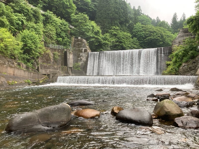 吉田川の大堰堤