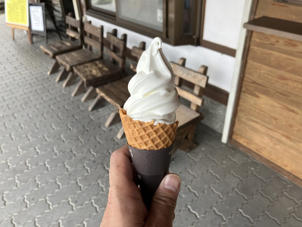 道の駅明宝で食べたジェラート